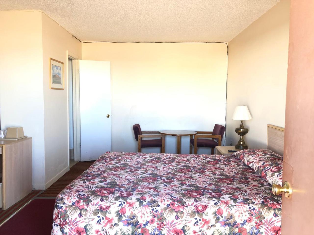 Deluxe Inn Motel Sparks Luaran gambar